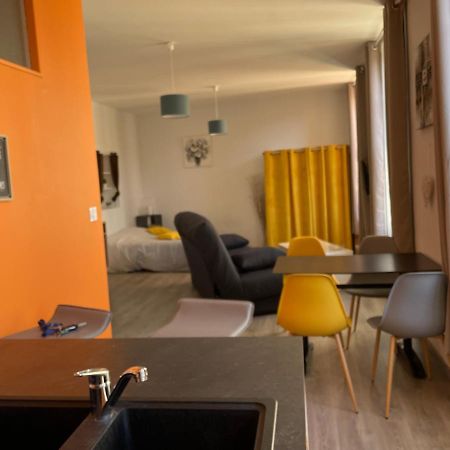 Millau Superbe Studio 35M2 Centre Ville Calme Et Ajoure 외부 사진