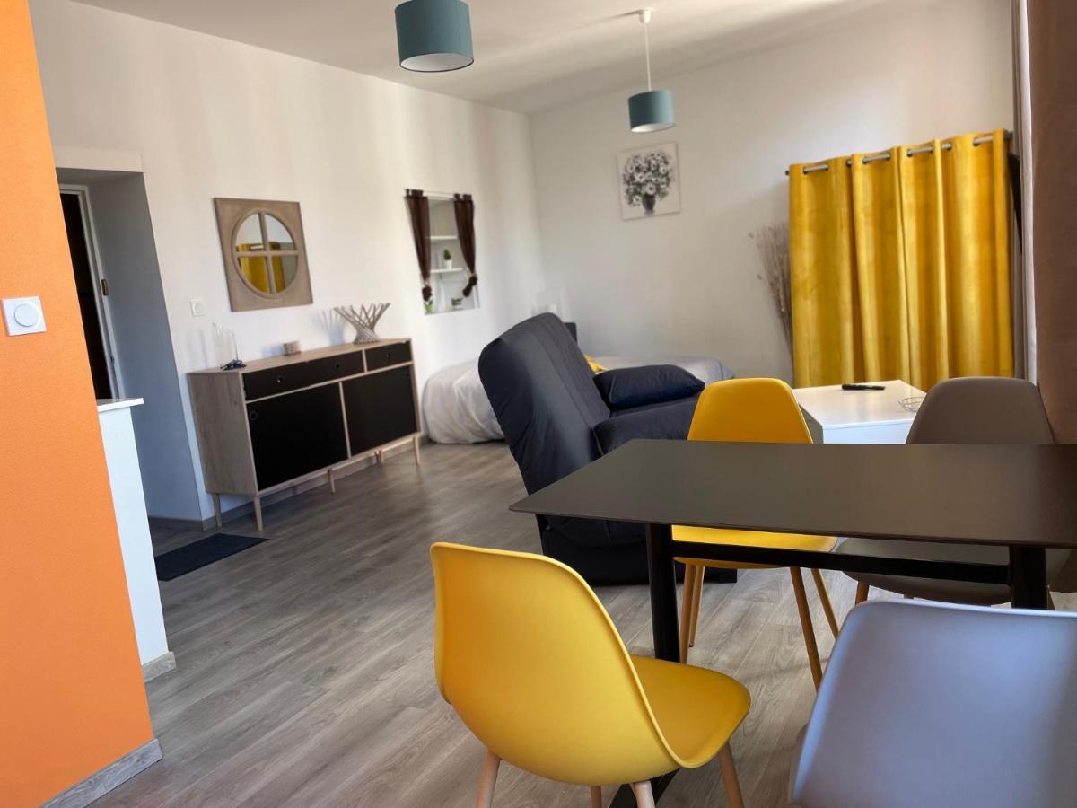 Millau Superbe Studio 35M2 Centre Ville Calme Et Ajoure 외부 사진