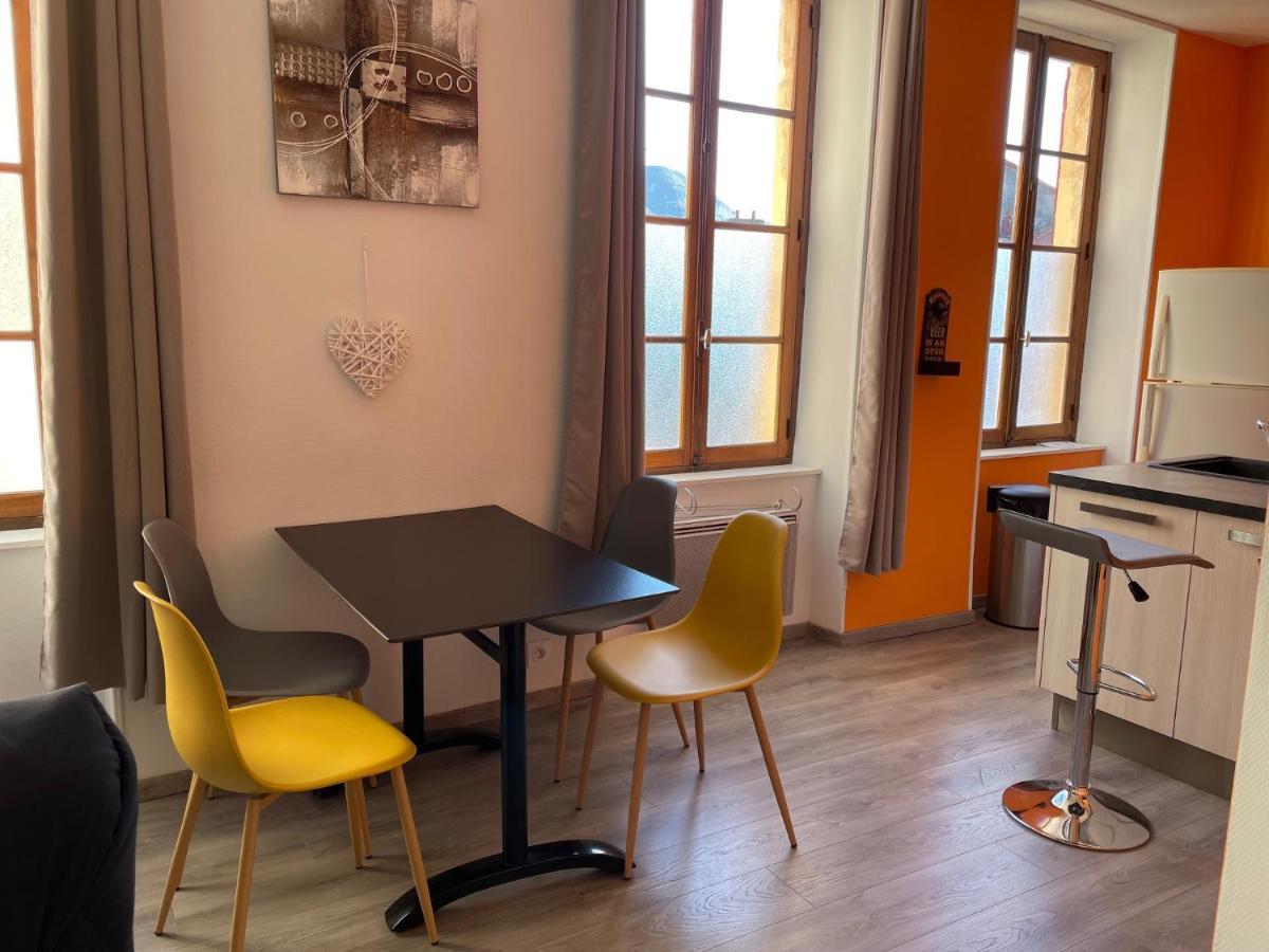 Millau Superbe Studio 35M2 Centre Ville Calme Et Ajoure 외부 사진